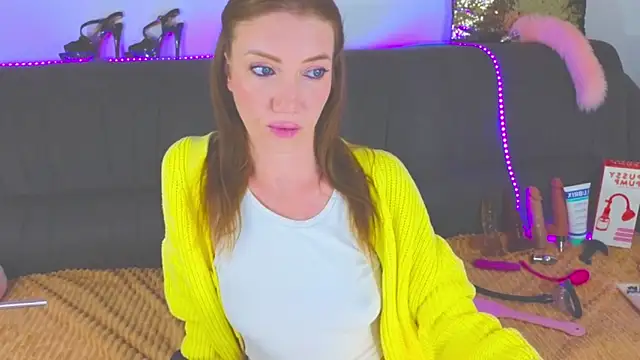 Snapshot of AlexaStoun chatting on March 20, 2025, 2:42 pm AlexaStoun online show from March 20, 2025, 2:42 pm
