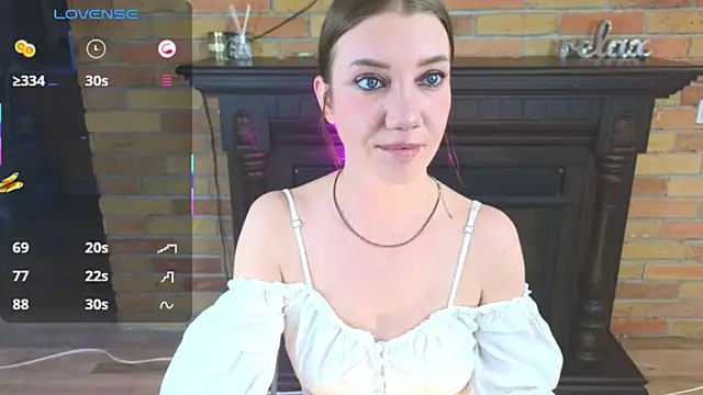 Snapshot of AlexaStoun chatting on April 15, 2026, 1:37 pm AlexaStoun online show from April 15, 2026, 1:37 pm