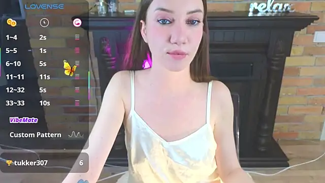 Snapshot of AlexaStoun chatting on April 12, 2026, 2:09 pm AlexaStoun online show from April 12, 2026, 2:09 pm