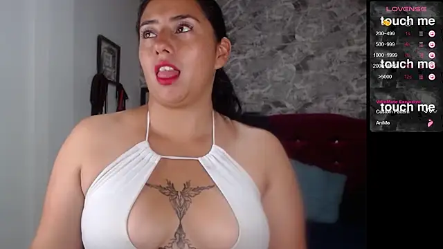 Ashleymonroe14 online show from November 13, 2025, 2:04 am