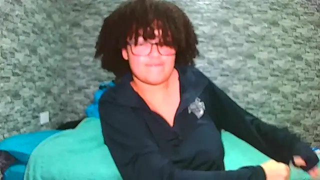 Snapshot of vanellope12 chatting on February 10, 2026, 3:05 am vanellope12 online show from February 10, 2026, 3:05 am