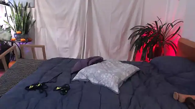 MsSamantha online show from October 30, 2025, 12:20 am