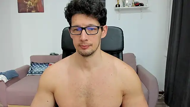 Snapshot of BrutusK08 chatting on February 5, 2025, 1:33 pm BrutusK08 online show from February 5, 2025, 1:33 pm
