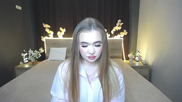 Snapshot of StacyYellig chatting on April 23, 2026, 7:48 pm StacyYellig online show from April 23, 2026, 7:48 pm