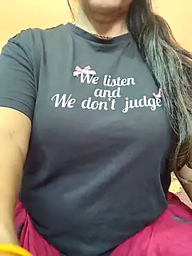 CUTE SOPHIA- online show from March 1, 2026, 7:47 pm