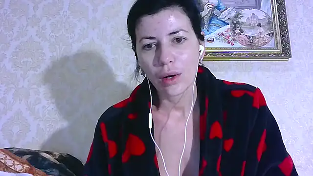StunnigArt online show from May 14, 2026, 1:24 am
