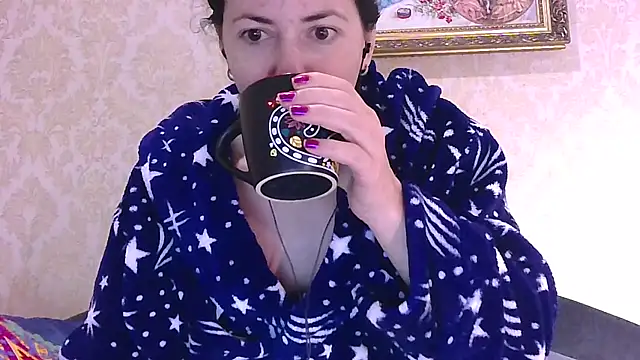 Snapshot of StunnigArt chatting on February 13, 2026, 2:22 am StunnigArt online show from February 13, 2026, 2:22 am