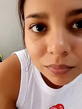 stefanie010 online show from February 22, 2026, 5:14 pm