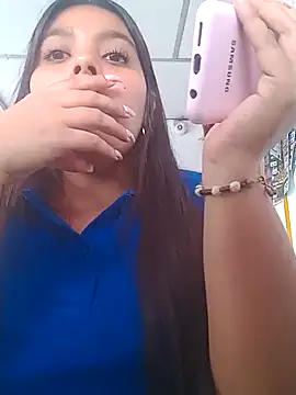 Snapshot of stefanie010 chatting on March 13, 2025, 8:43 pm stefanie010 online show from March 13, 2025, 8:43 pm