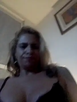 garotasexual online show from June 6, 2026, 5:56 am