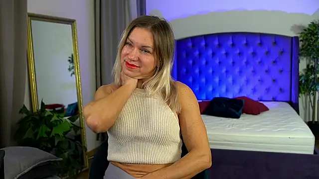 Violet Adler online show from February 23, 2025, 7:38 pm