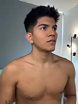 santiago 01 online show from February 26, 2026, 9:48 pm