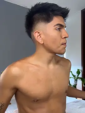 santiago 01 online show from December 16, 2025, 8:24 pm