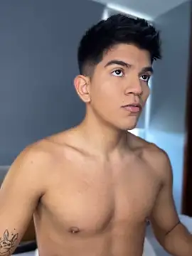 santiago 01 online show from September 27, 2025, 7:31 pm