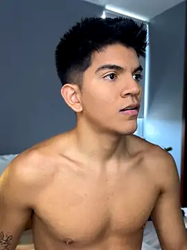 santiago 01 online show from September 10, 2025, 8:08 pm