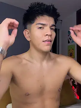 santiago 01 online show from July 7, 2026, 1:19 am