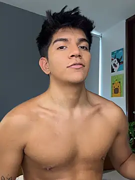 santiago 01 online show from May 26, 2026, 8:51 pm