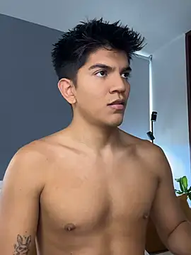 santiago 01 online show from May 24, 2026, 8:31 pm