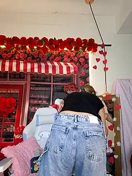 NaomiShimizu online show from February 16, 2026, 8:51 pm