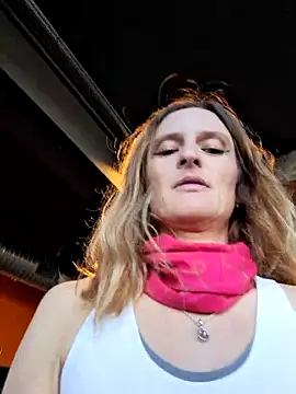 Katerina177 online show from November 9, 2025, 2:21 pm