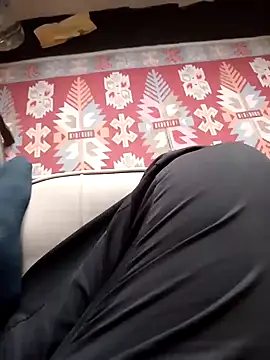 Snapshot of sevinc939 chatting on December 25, 2024, 2:13 pm sevinc939 online show from December 25, 2024, 2:13 pm