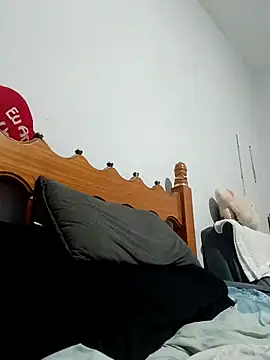 Nicolaskribeiro online show from November 22, 2025, 7:02 pm