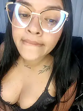 melanie thompson1 online show from January 14, 2026, 5:33 am