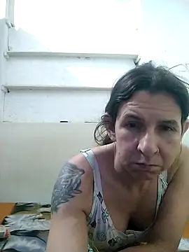 Snapshot of Cameron_puppy chatting on April 3, 2026, 4:57 pm Cameron puppy online show from April 3, 2026, 4:57 pm