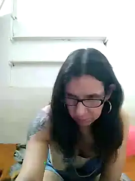 Snapshot of Cameron_puppy chatting on March 7, 2026, 6:42 am Cameron puppy online show from March 7, 2026, 6:42 am