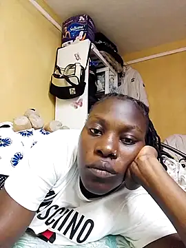 Zoya-Kay online show from November 6, 2025, 1:37 pm