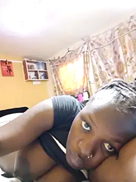 Zoya-Kay online show from November 7, 2025, 7:46 am