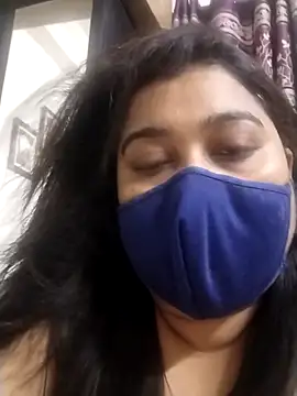 Snapshot of indianlisa5 chatting on April 23, 2026, 6:42 pm indianlisa5 online show from April 23, 2026, 6:42 pm