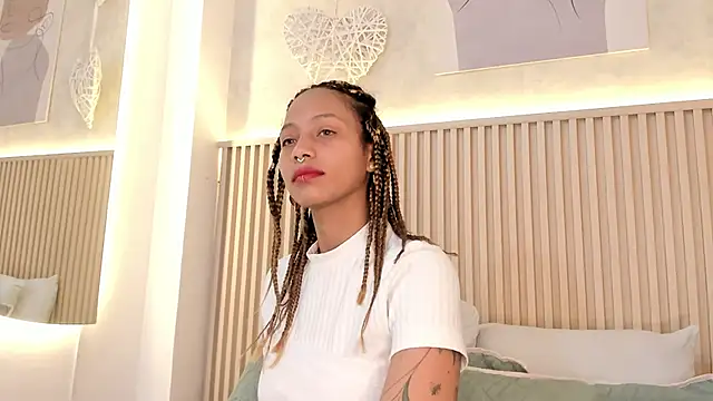 Snapshot of daiana_curly chatting on March 15, 2026, 7:43 pm daiana curly online show from March 15, 2026, 7:43 pm