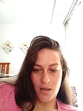 Snapshot of JadeHiilton chatting on January 1, 2025, 10:24 pm JadeHiilton online show from January 1, 2025, 10:24 pm