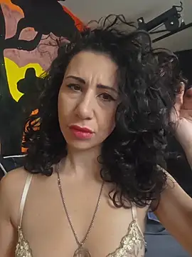 Concy de  online show from January 17, 2026, 8:56 pm