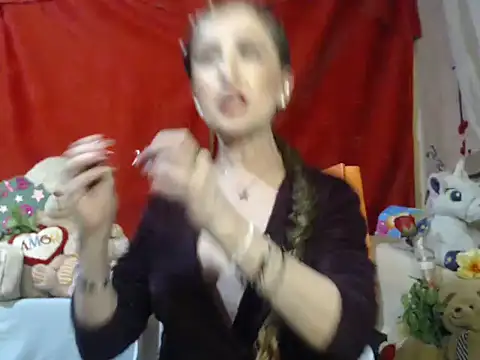 hottieperla online show from September 24, 2025, 6:25 pm