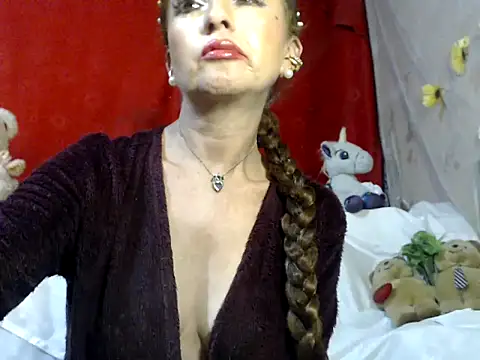 hottieperla online show from March 16, 2025, 9:26 pm