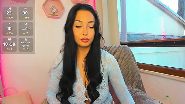 Awesome Jolie online show from April 6, 2026, 5:30 am