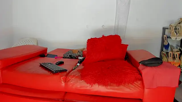 Snapshot of leooss56_maturexxx chatting on March 18, 2025, 1:01 pm leooss56 maturexxx online show from March 18, 2025, 1:01 pm