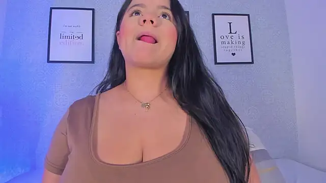Natasha harper online show from May 18, 2026, 11:37 am