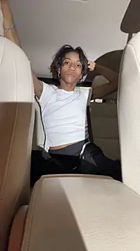 cutiesigh online show from February 10, 2026, 1:48 am