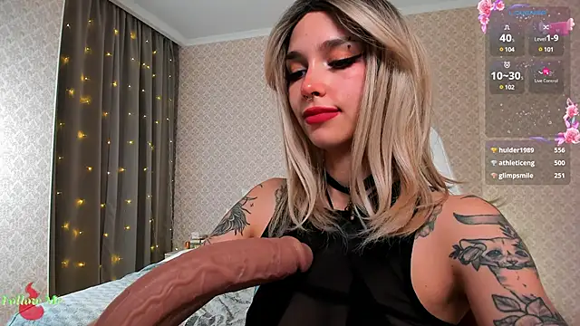 LeylaNoiry online show from March 7, 2025, 9:17 pm