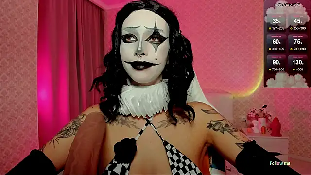 LeylaNoiry online show from September 13, 2025, 1:22 pm