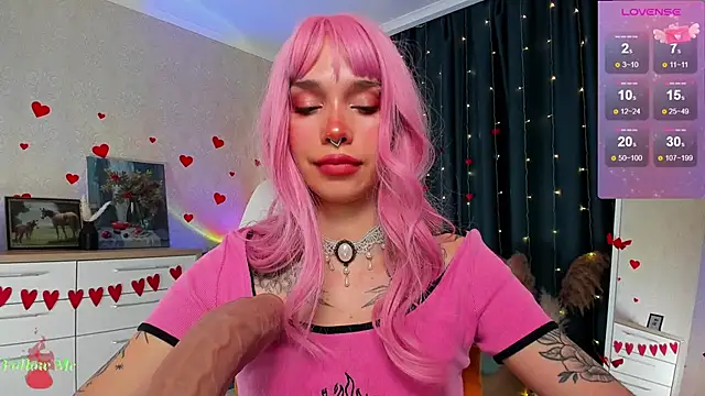 LeylaNoiry online show from February 21, 2025, 9:00 pm