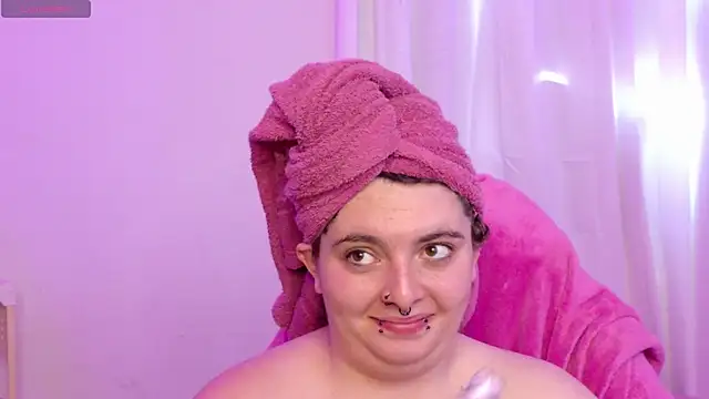 Sachi Meow online show from May 24, 2026, 5:46 pm