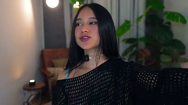 Miss beee online show from March 7, 2026, 2:18 am