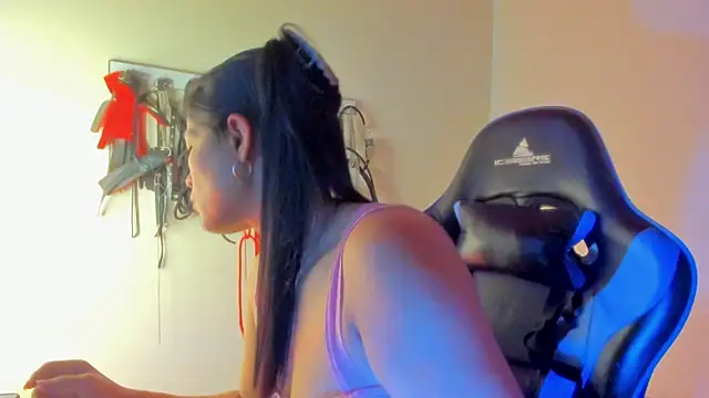 Snapshot of scarlet-kennedy98 chatting on April 12, 2026, 8:56 pm scarlet-kennedy98 online show from April 12, 2026, 8:56 pm