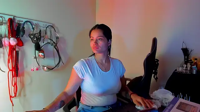 Snapshot of scarlet-kennedy98 chatting on April 10, 2026, 8:05 pm scarlet-kennedy98 online show from April 10, 2026, 8:05 pm