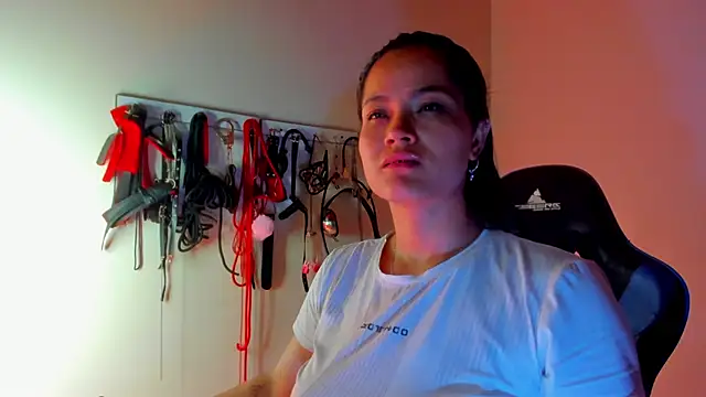 Snapshot of scarlet-kennedy98 chatting on April 14, 2026, 8:58 pm scarlet-kennedy98 online show from April 14, 2026, 8:58 pm