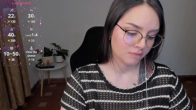 anaveleeez online show from January 16, 2025, 4:17 am